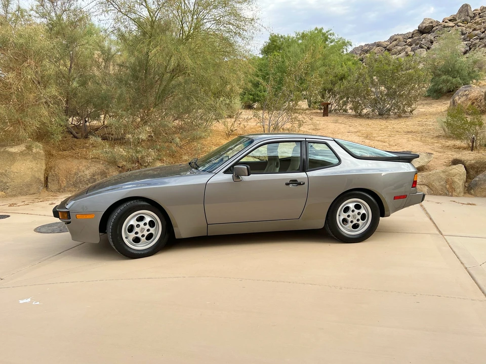 1987 Porsche 944 S - Image 2 of 31