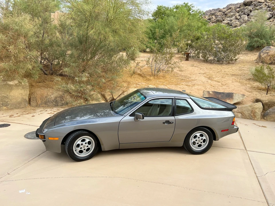 1987 Porsche 944 S - Image 3 of 31