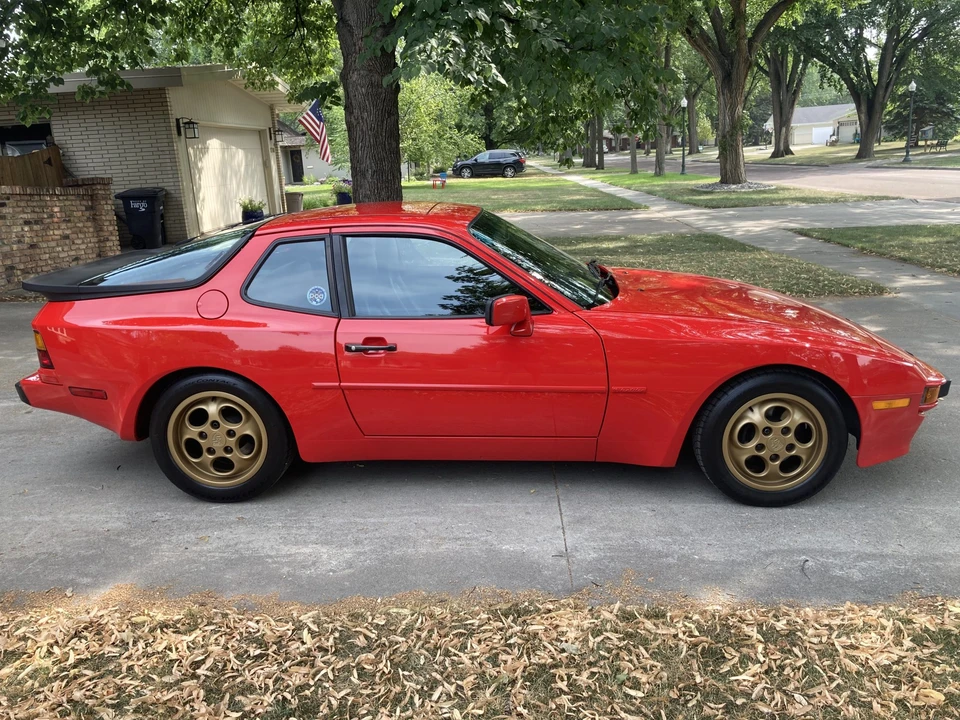1987 Porsche 944 S - Image 15 of 31