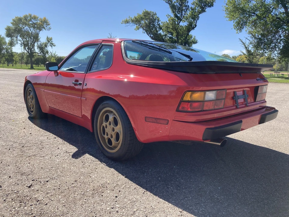 1987 Porsche 944 S - Image 6 of 31