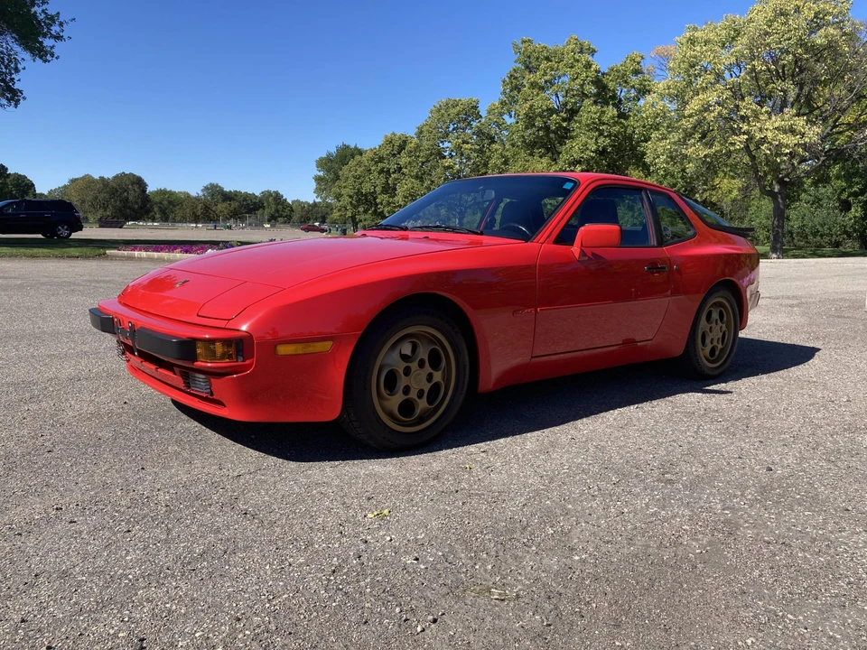 1987 Porsche 944 S - Image 2 of 31