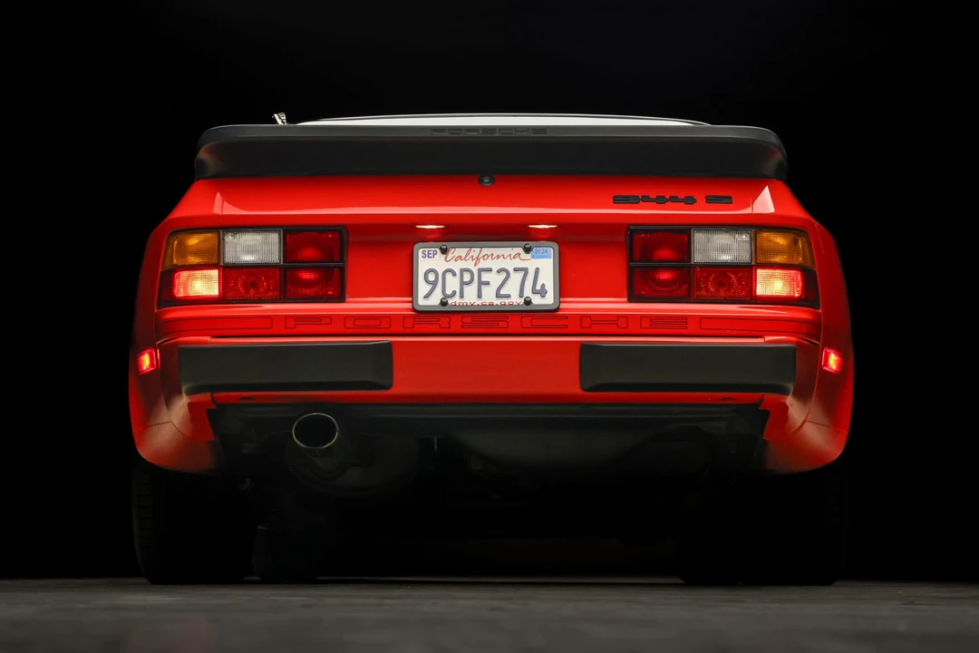 1987 Porsche 944 S - Image 13 of 31