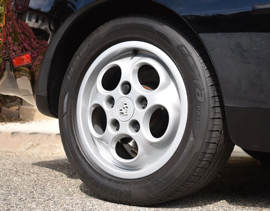 1987 Porsche 944 S - Image 20 of 31
