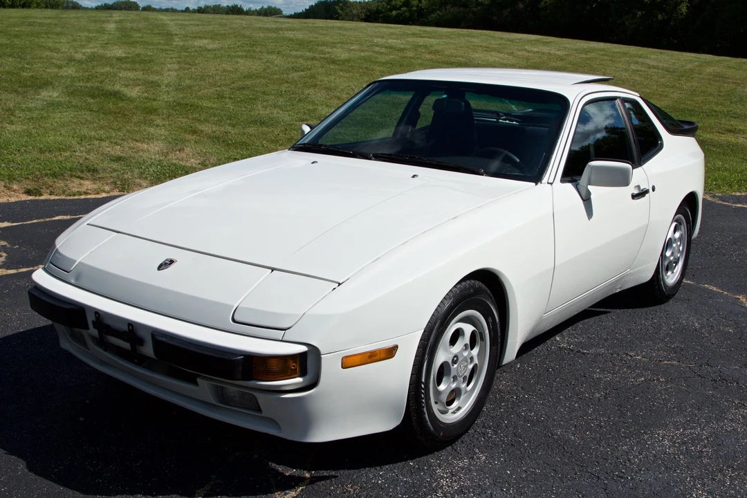 1987 Porsche 944 S - Image 14 of 31