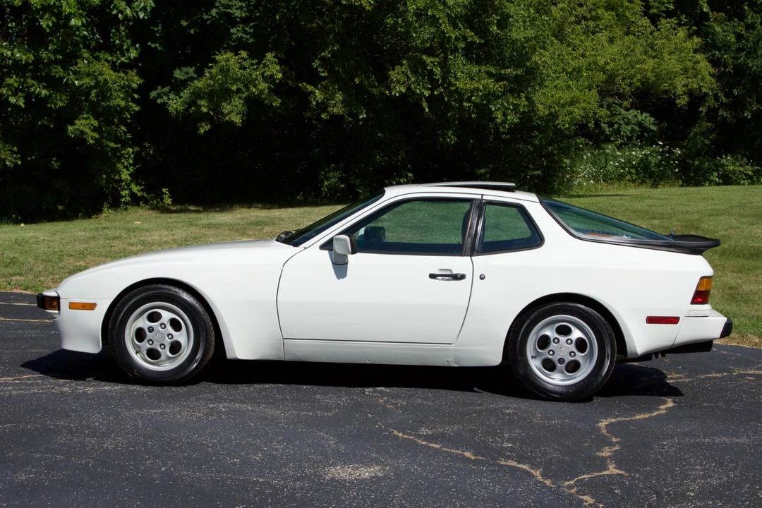 1987 Porsche 944 S - Image 11 of 31