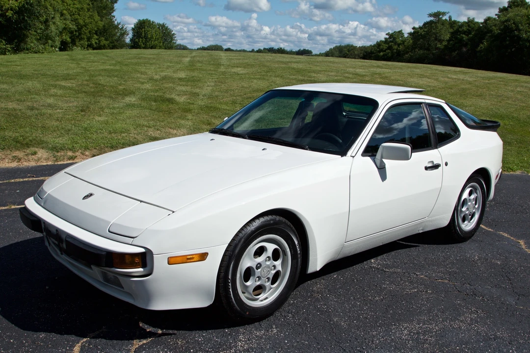 1987 Porsche 944 S - Image 13 of 31