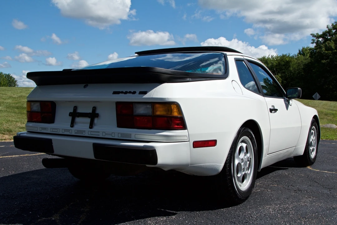 1987 Porsche 944 S - Image 6 of 31