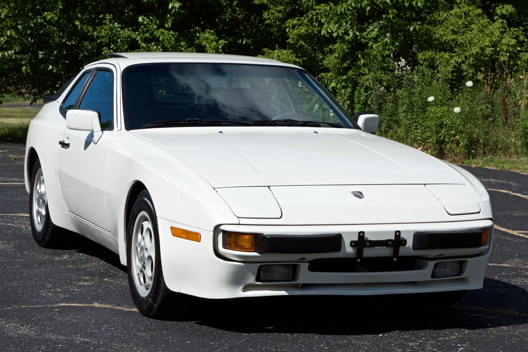 1987 Porsche 944 S - Image 2 of 31