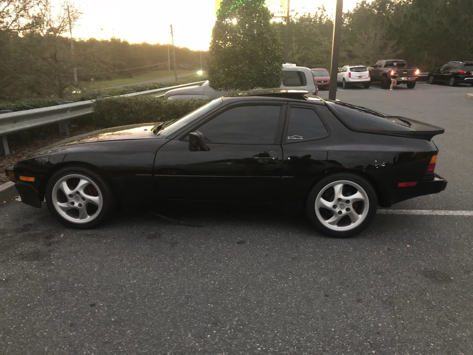 1987 Porsche 944 S - Image 18 of 31