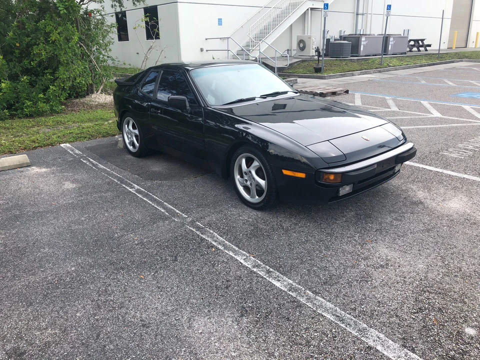 1987 Porsche 944 S - Image 2 of 31