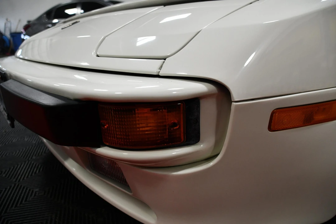 1987 Porsche 944 S - Image 30 of 31