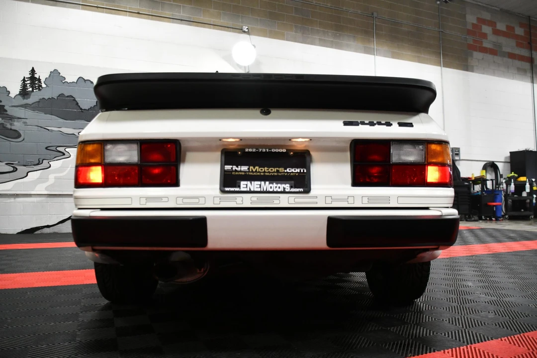 1987 Porsche 944 S - Image 15 of 31