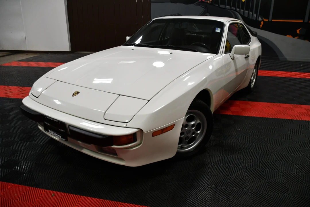 1987 Porsche 944 S - Image 3 of 31