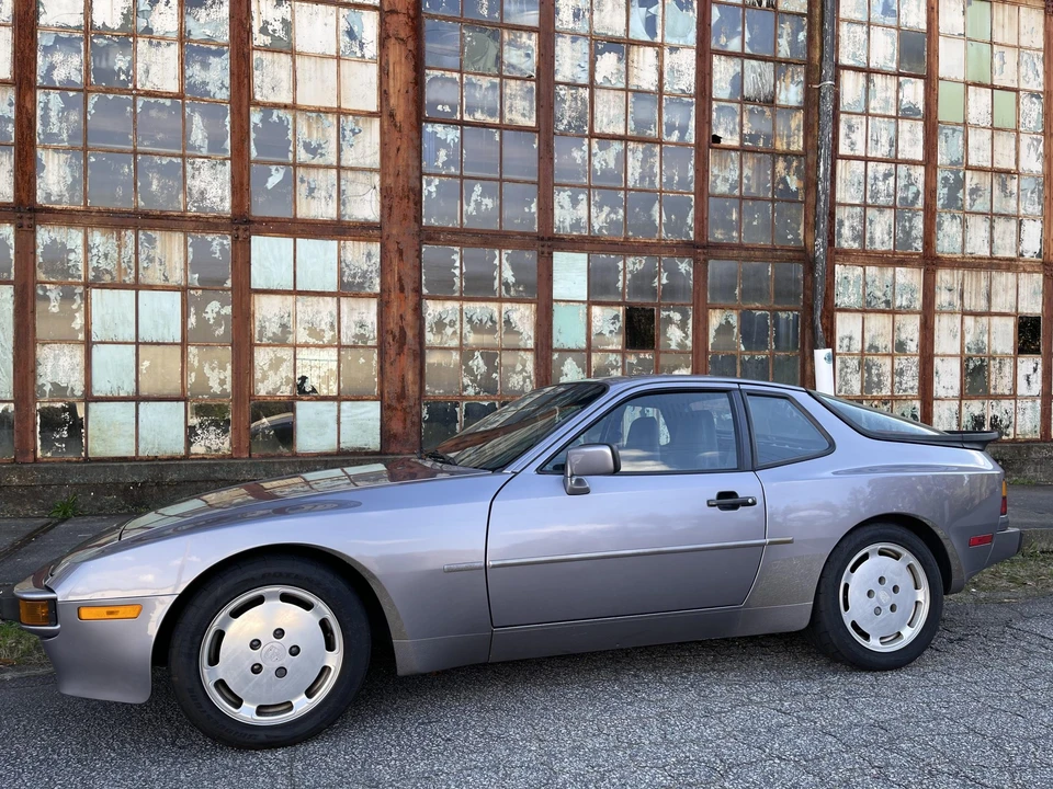 1987 Porsche 944 S - Image 17 of 31