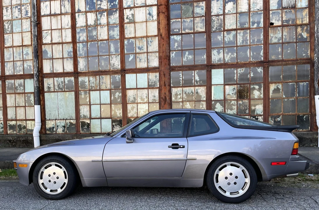 1987 Porsche 944 S - Image 15 of 31