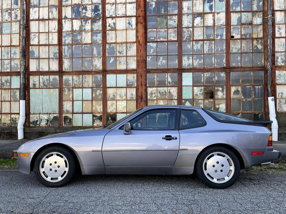 1987 Porsche 944 S - Image 16 of 31