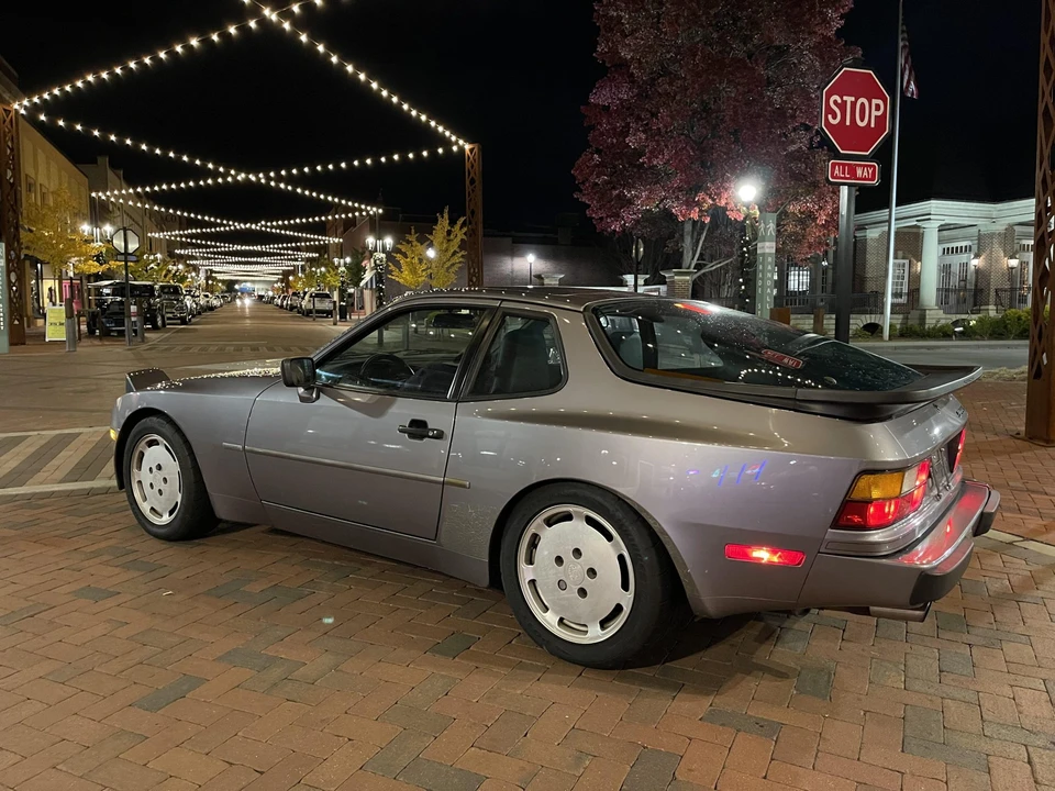1987 Porsche 944 S - Image 28 of 31