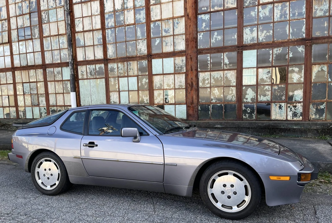 1987 Porsche 944 S - Image 5 of 31