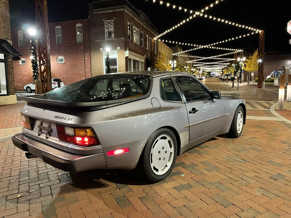 1987 Porsche 944 S - Image 27 of 31