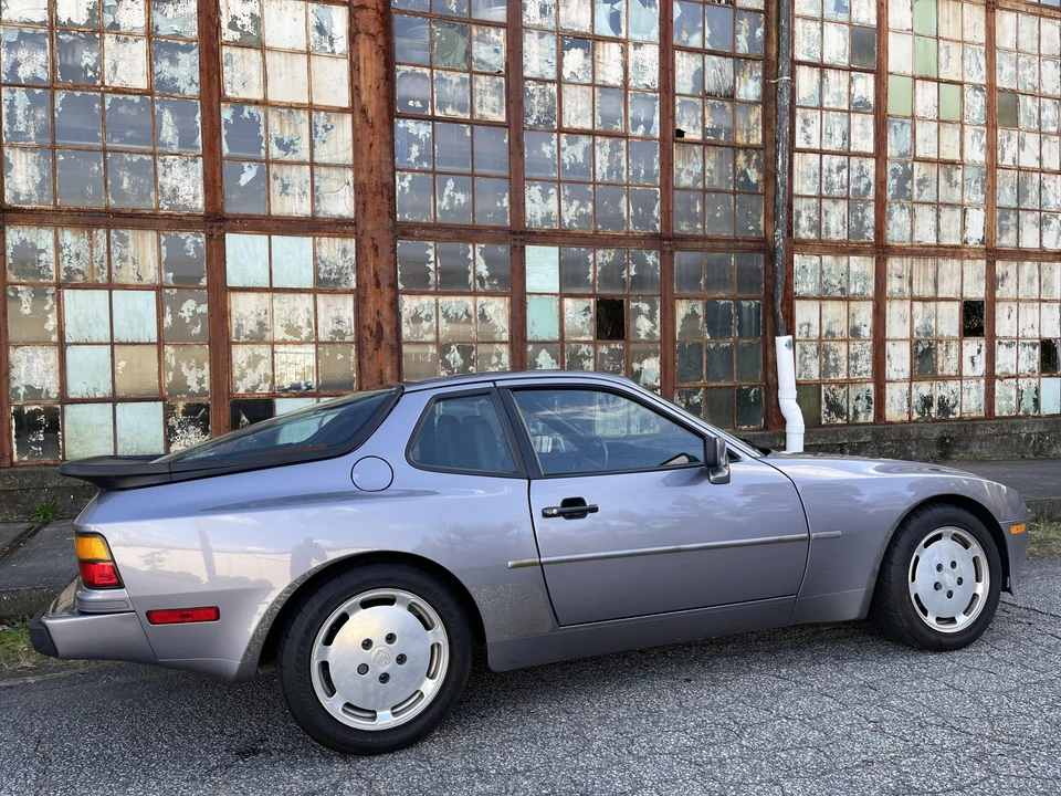 1987 Porsche 944 S - Image 8 of 31
