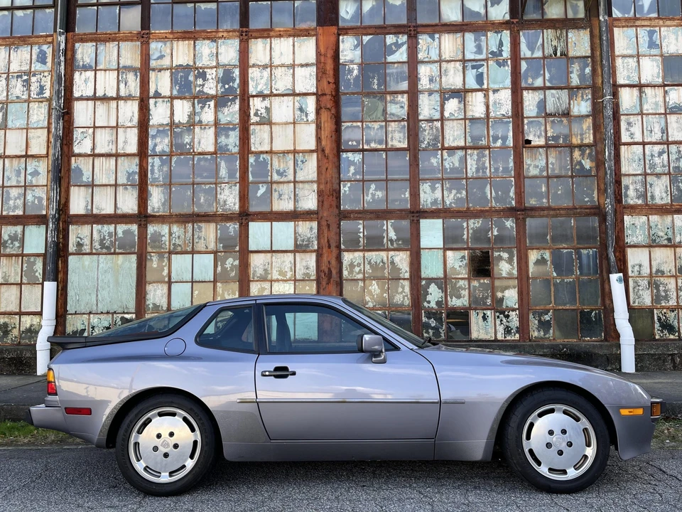 1987 Porsche 944 S - Image 7 of 31
