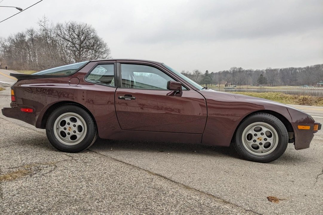 1987 Porsche 944 S - Image 6 of 31