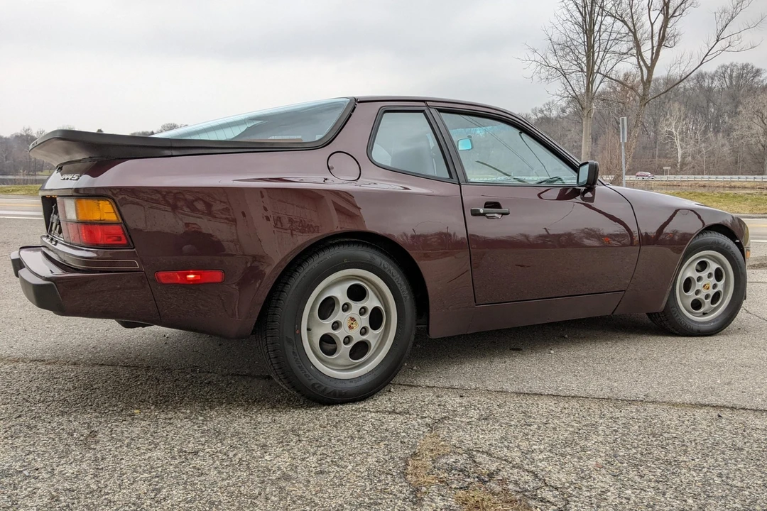 1987 Porsche 944 S - Image 7 of 31