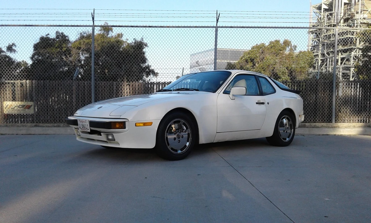 1987 Porsche 944 S - Image 6 of 31