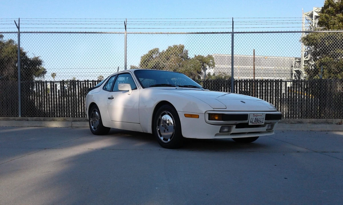 1987 Porsche 944 S - Image 18 of 31