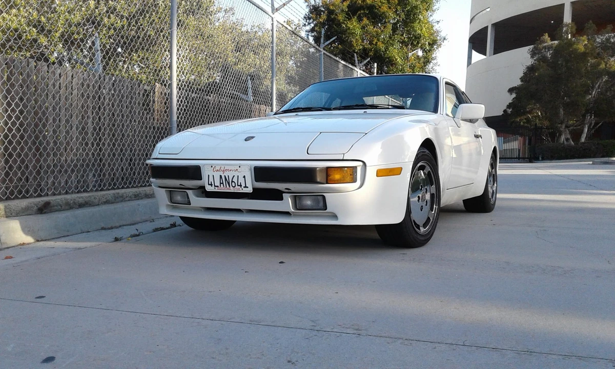 1987 Porsche 944 S - Image 3 of 31