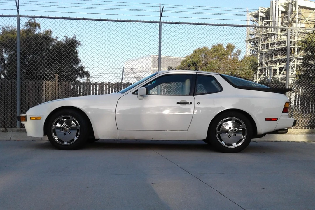 1987 Porsche 944 S - Image 7 of 31