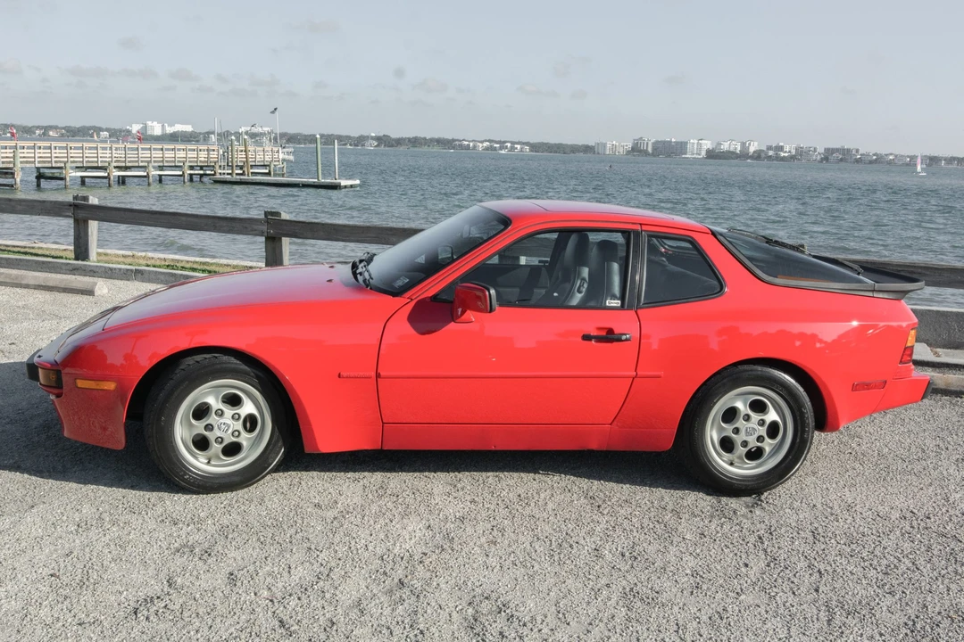 1987 Porsche 944 S - Image 9 of 31