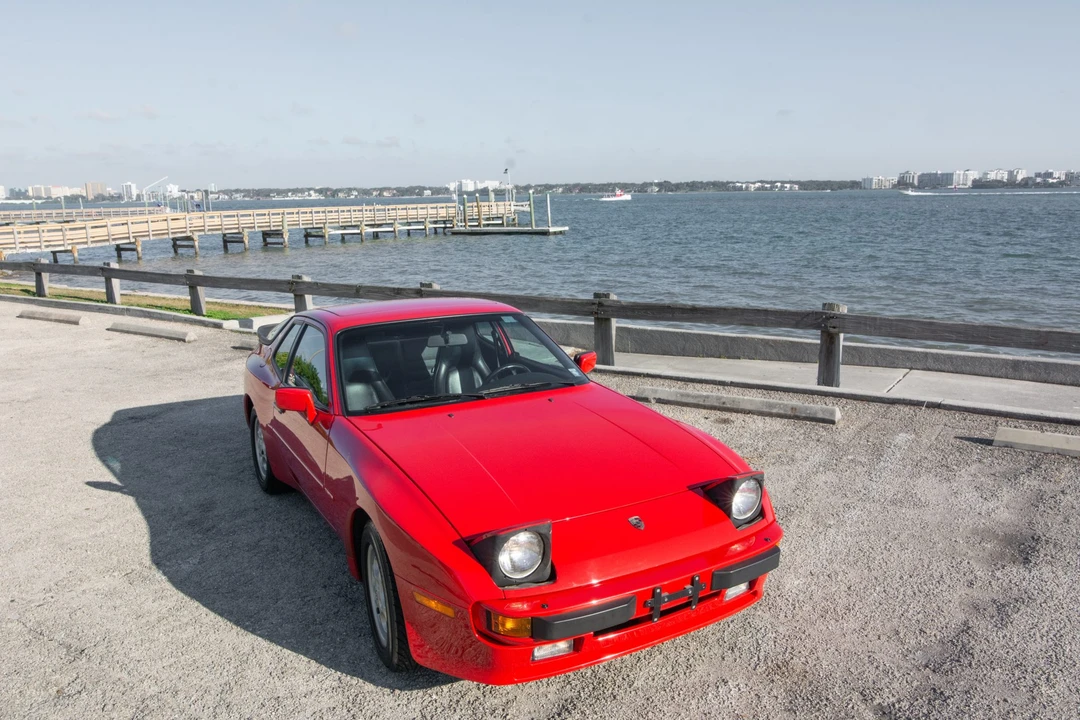 1987 Porsche 944 S - Image 14 of 31