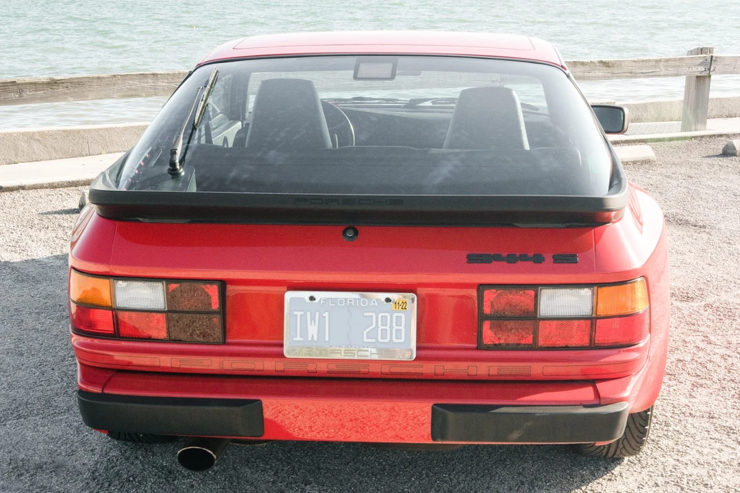 1987 Porsche 944 S - Image 11 of 31