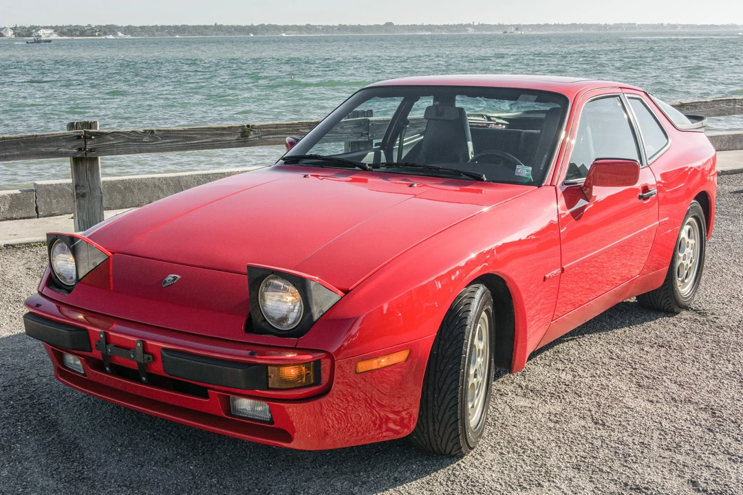 1987 Porsche 944 S - Image 1 of 31