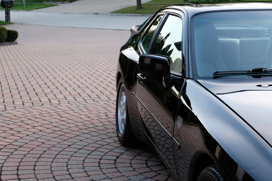 1987 Porsche 944 S - Image 12 of 31
