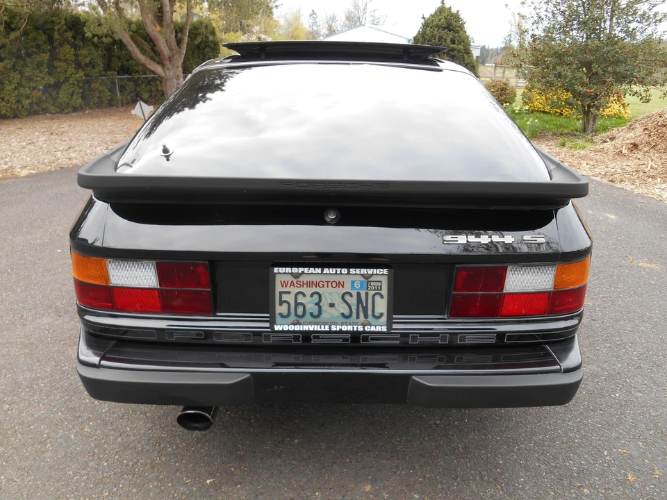 1987 Porsche 944 S - Image 6 of 31