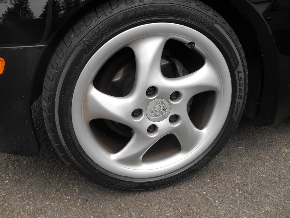 1987 Porsche 944 S - Image 19 of 31
