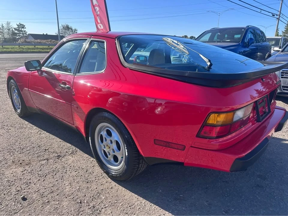 1987 Porsche 944 S - Image 6 of 17