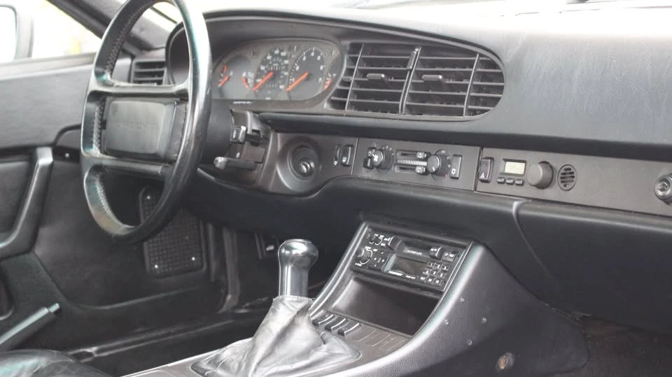 1987 Porsche 944 S - Image 16 of 20