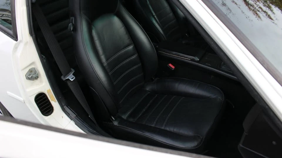 1987 Porsche 944 S - Image 17 of 20