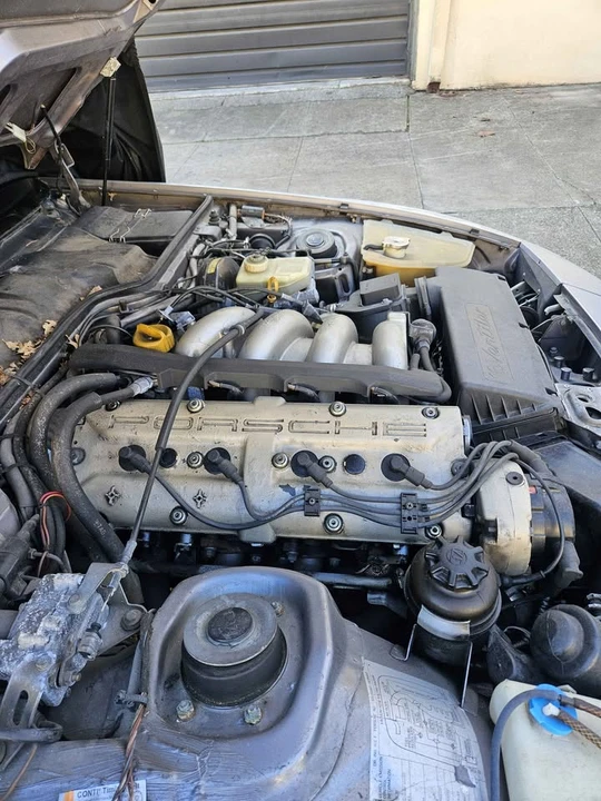 1987 Porsche 944 S - Image 15 of 17