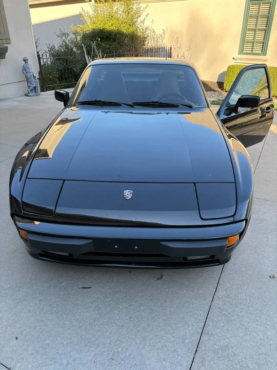 1987 Porsche 944 - Image 10 of 11