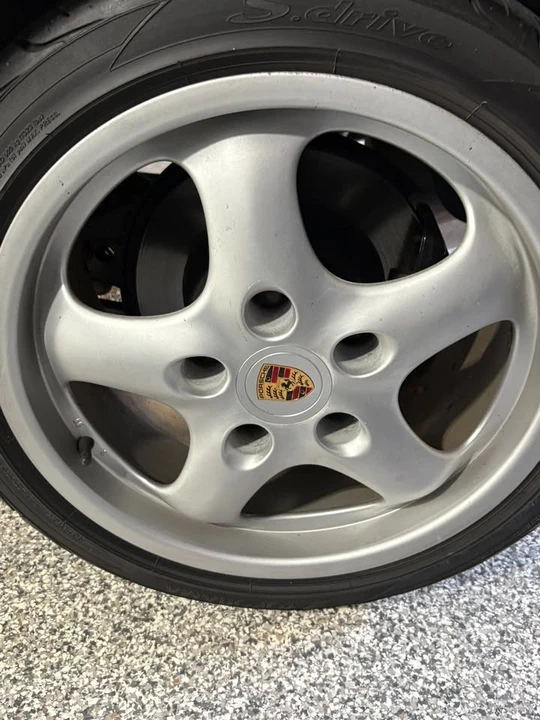 1987 Porsche 944 - Image 3 of 11