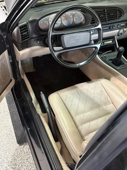 1987 Porsche 944 - Image 4 of 11