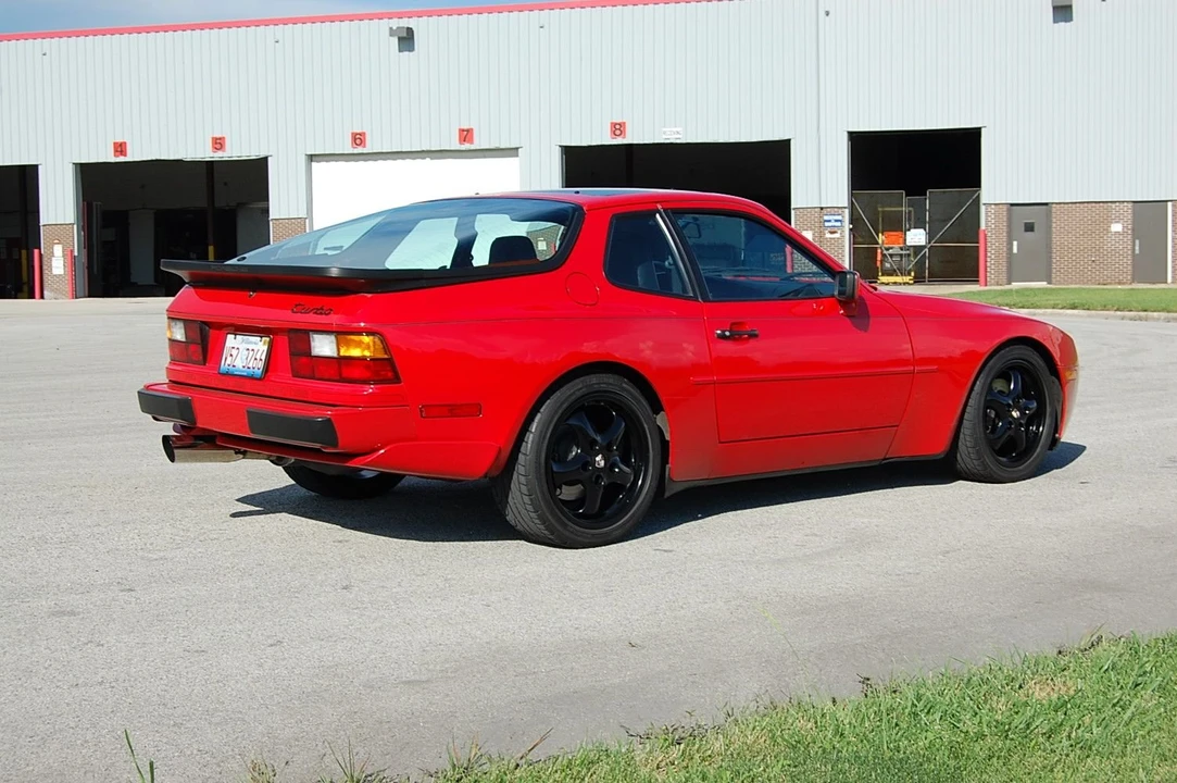 1987 Porsche 944 Turbo - Image 3 of 8