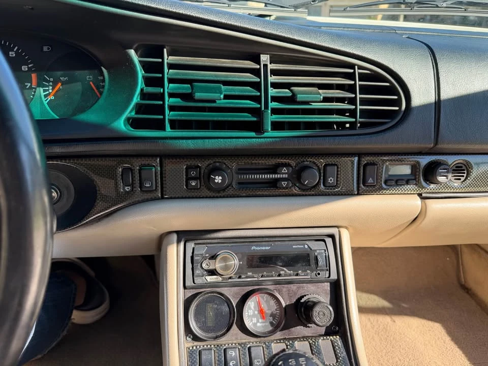 1987 Porsche 944 Turbo - Image 17 of 20