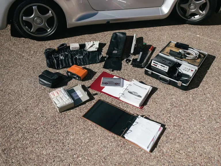 1987 Porsche 959 - Image 29 of 31