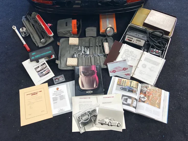 1987 Porsche 959 - Image 10 of 15