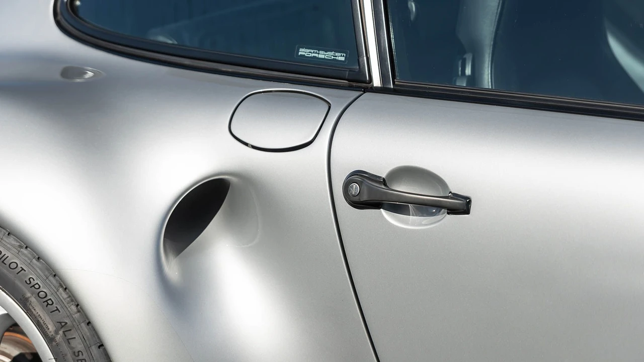 1987 Porsche 959 - Image 17 of 31